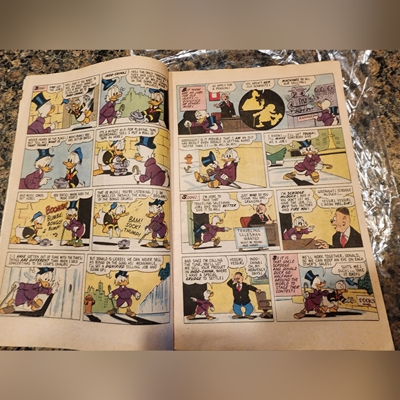 Vintage Walt Disney's Uncle Scrooge Comic Book - Picture 2 of 6